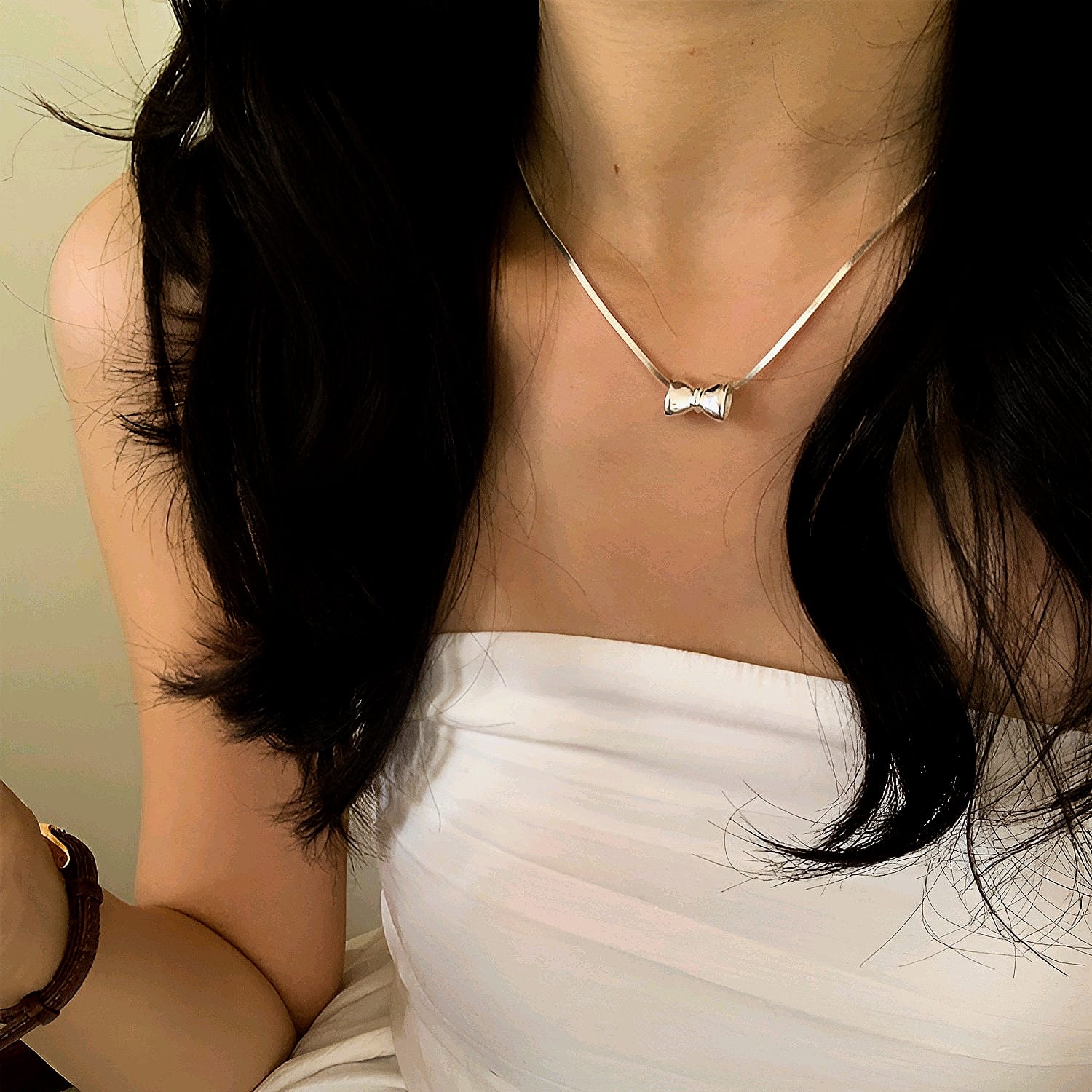 Collar INSTINTO MOMENTS  Silver Bow